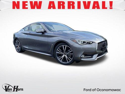 2022 INFINITI Q60 LUXE AWD
