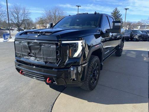 2024 GMC Sierra 2500 AT4