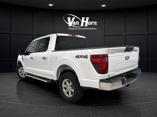 Oxford White 2024 Ford F-150 XLT
