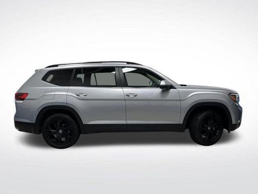 2023 Volkswagen Atlas 3.6L SE w/Technology