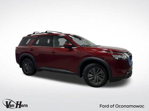 2022 Nissan Pathfinder SV 4WD