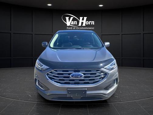 Carbonized Gray Metallic 2021 Ford Edge SEL