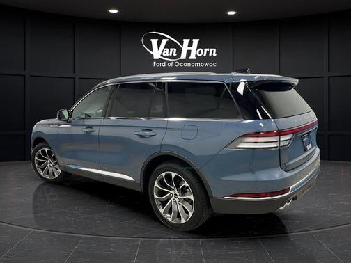 Whisper Blue Metallic Clearcoat 2025 Lincoln Aviator Reserve AWD