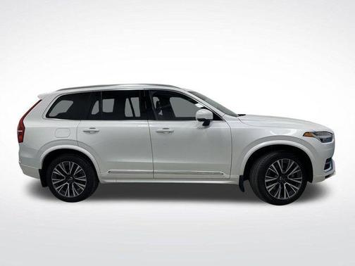 2022 Volvo XC90 Recharge Plug-In Hybrid T8 Inscription Expression 6 Passenger