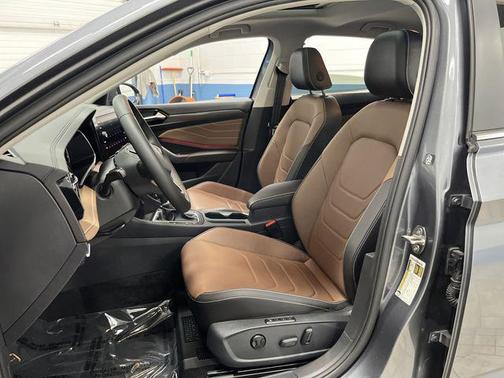 2025 Volkswagen Jetta 1.5T SEL