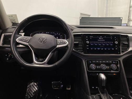 2022 Volkswagen Atlas 3.6L SEL Premium