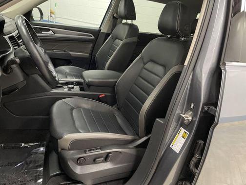 2022 Volkswagen Atlas 3.6L SEL Premium