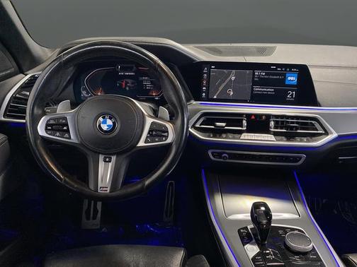 2021 BMW X5 M50i