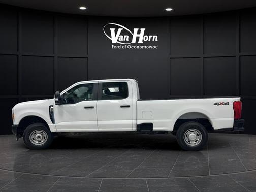 Oxford White 2023 Ford F-250 XL