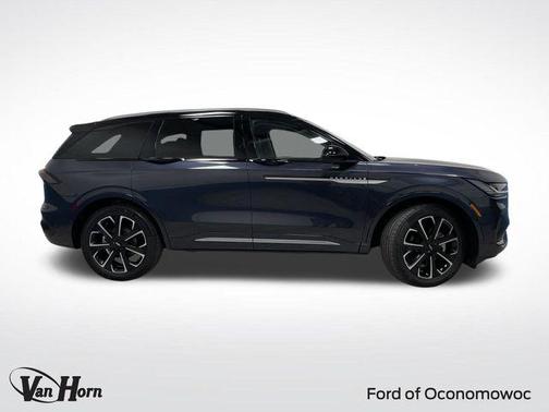 2024 Lincoln Nautilus Reserve