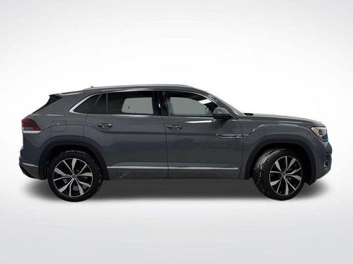 2024 Volkswagen Atlas Cross Sport 2.0T SEL Premium