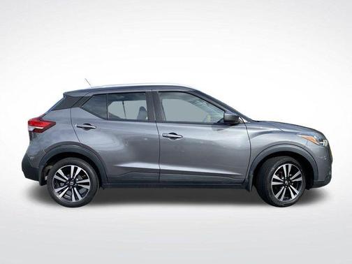 2019 Nissan Kicks SV