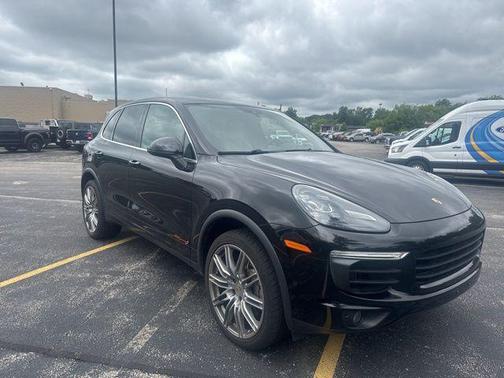 2016 Porsche Cayenne S
