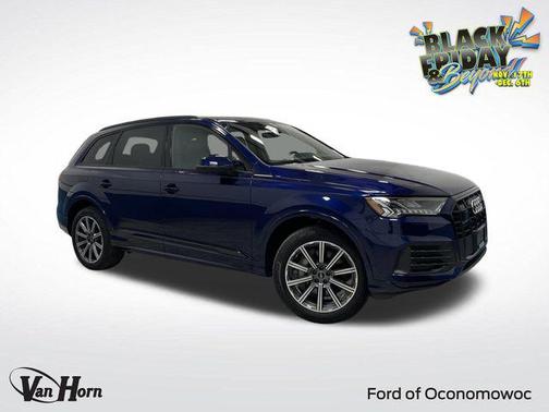 2023 Audi Q7 45 Premium Plus