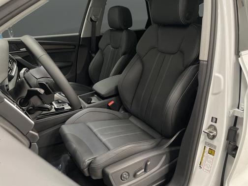 2024 Audi Q5 55 S line Premium Plus