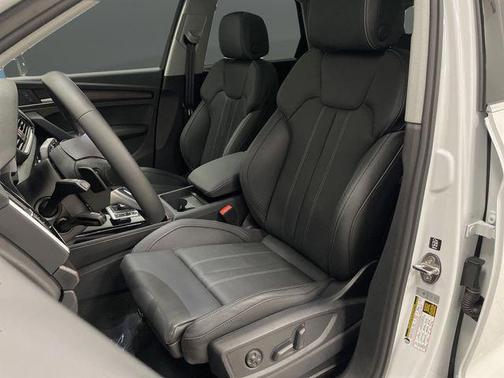 2024 Audi Q5 55 S line Premium Plus