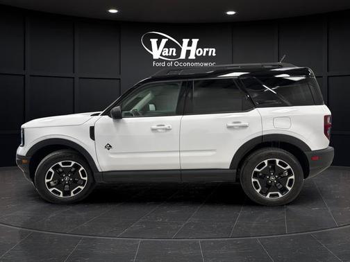 Oxford White 2024 Ford Bronco Sport Outer Banks