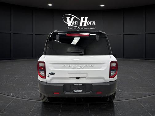 Oxford White 2024 Ford Bronco Sport Outer Banks