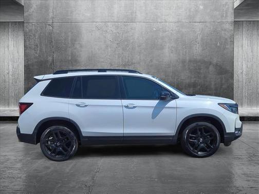 2025 Honda Passport AWD Black