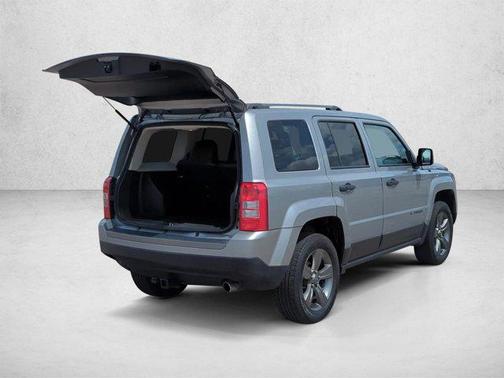 Billet Silver Metallic Clearcoat 2017 Jeep Patriot Sport