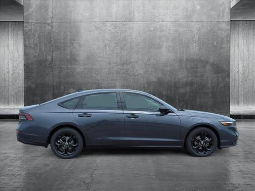 2025 Honda Accord Sport SE 1.5T