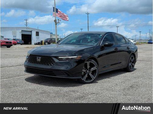 2025 Honda Accord Hybrid Base