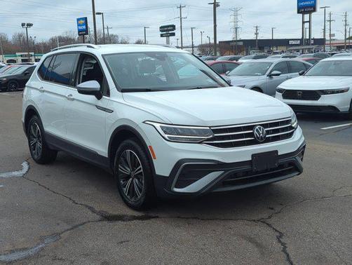 2024 Volkswagen Tiguan 2.0T Wolfsburg Edition