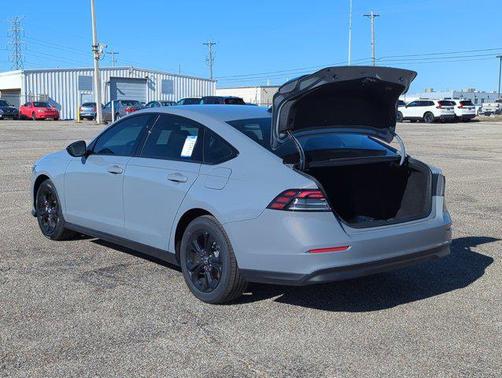 2025 Honda Accord Sport SE 1.5T