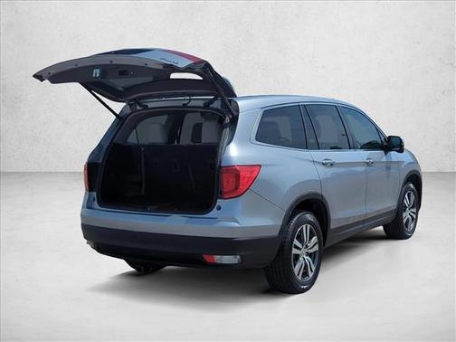 Lunar Silver Metallic 2016 Honda Pilot EX-L