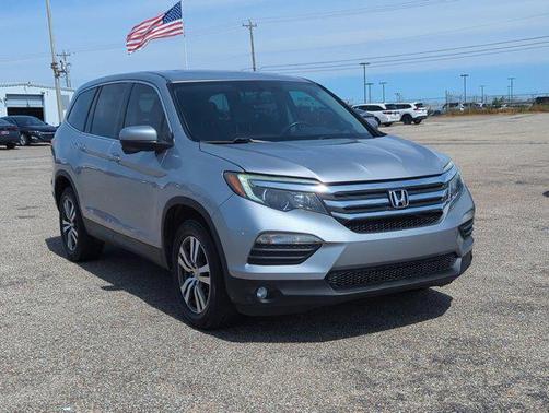 Lunar Silver Metallic 2016 Honda Pilot EX-L