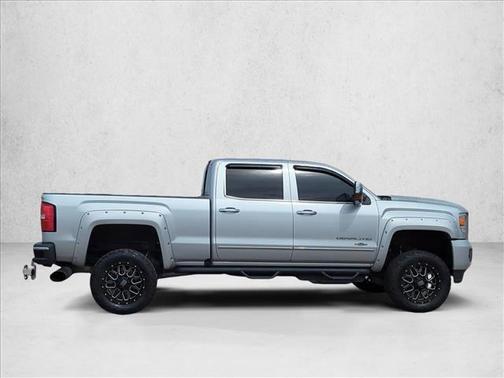 2018 GMC Sierra 2500 Denali