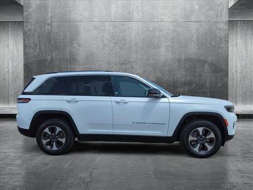 2023 Jeep Grand Cherokee 4xe Base