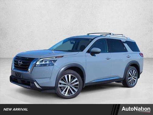 2022 Nissan Pathfinder Platinum 4WD