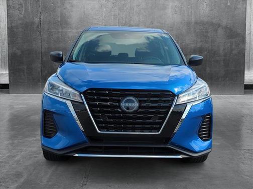 2023 Nissan Kicks S