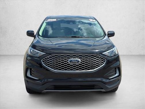 Agate Black Metallic 2024 Ford Edge SEL