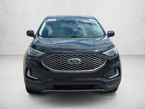 Agate Black Metallic 2024 Ford Edge SEL