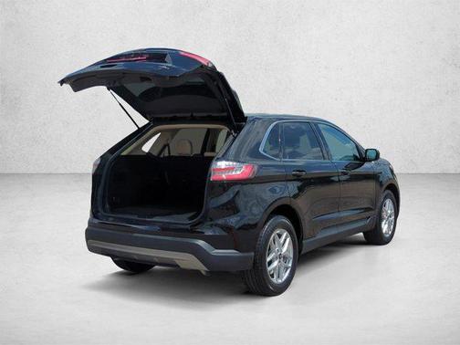 Agate Black Metallic 2024 Ford Edge SEL
