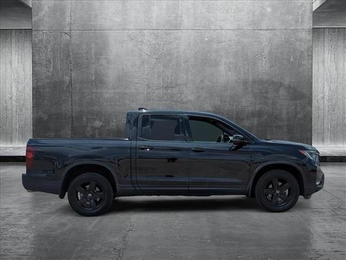 2022 Honda Ridgeline Black