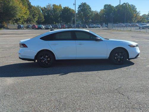 2025 Honda Accord Sport SE 1.5T