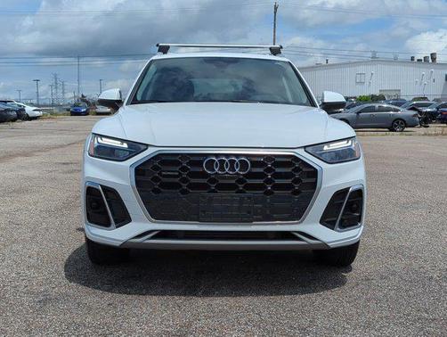 2022 Audi Q5 45 S line Premium Plus
