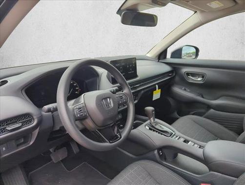 Crystal Black Pearl 2026 Honda HR-V LX
