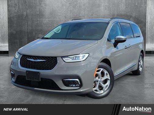 2023 Chrysler Pacifica Limited