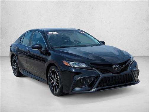 Midnight Black Metallic 2024 Toyota Camry SE
