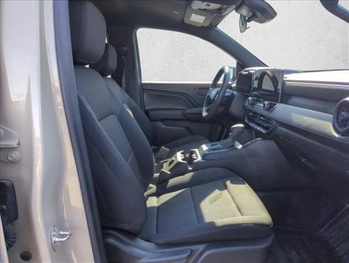 2023 Chevrolet Colorado WT