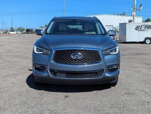 2017 INFINITI QX60 Base