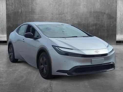 2024 Toyota Prius LE