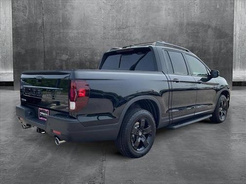 2025 Honda Ridgeline Black