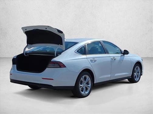 2025 Honda Accord LX 1.5T