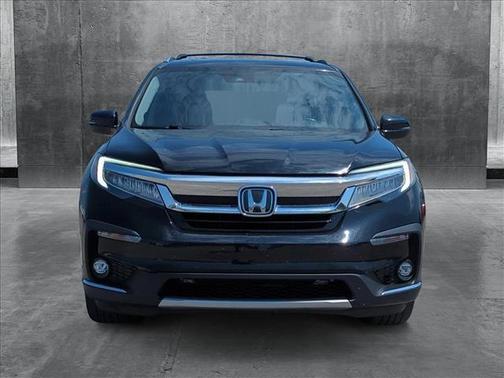 2019 Honda Pilot Touring 8-Passenger