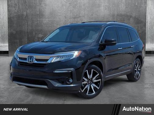 2019 Honda Pilot Touring 8-Passenger